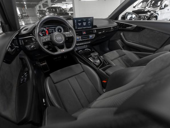 Audi A4 V (B9) Рестайлинг с пробегом 2020 года, цена 3 530 000 рублей, 52056 км, седан, Автокод Объявления