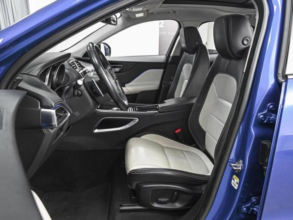 Jaguar F-Pace I с пробегом 2017 года, цена 2 949 000 рублей, 84209 км, внедорожник, Автокод Объявления