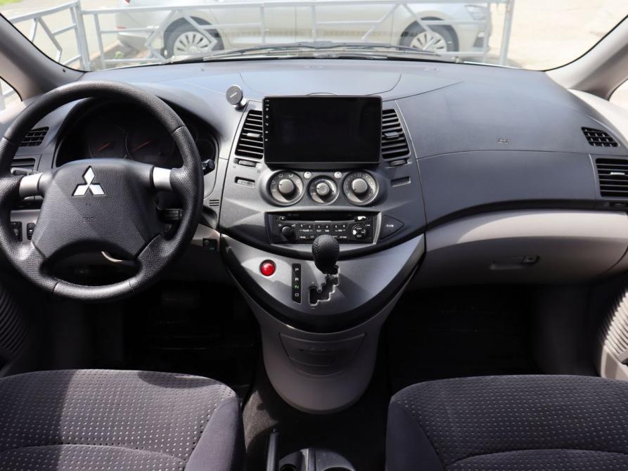 Mitsubishi Grandis I Самара  - изображение 11