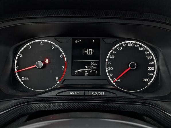 Volkswagen Polo VI с пробегом 2022 года, цена 1 749 000 рублей, 42385 км, лифтбек, Автокод Объявления