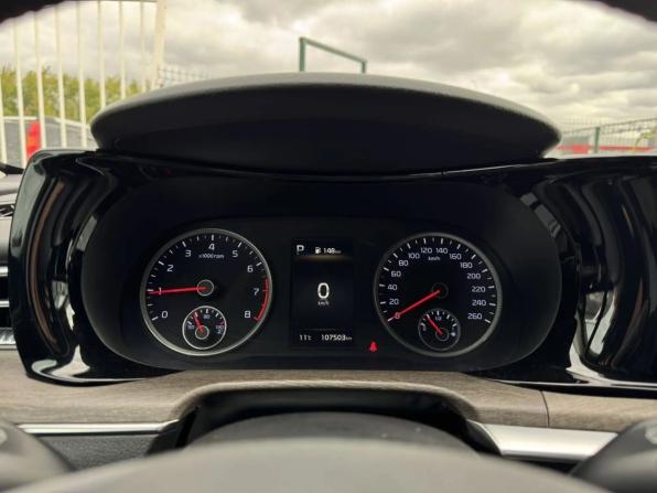 Kia K5 III с пробегом 2021 года, цена 2 550 000 рублей, 107494 км, седан, Автокод Объявления