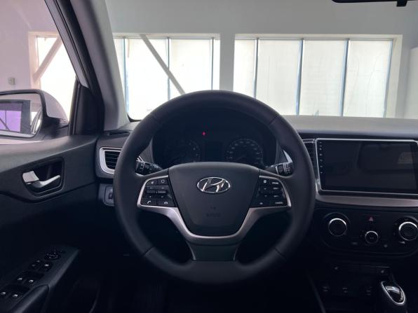 Hyundai Solaris II Рестайлинг с пробегом 2021 года, цена 1 550 000 рублей, 94677 км, седан, Автокод Объявления