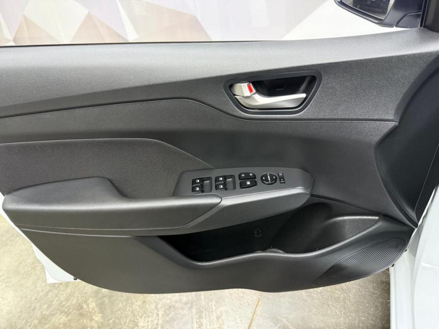Hyundai Solaris I Рестайлинг Азнакаево  - изображение 13
