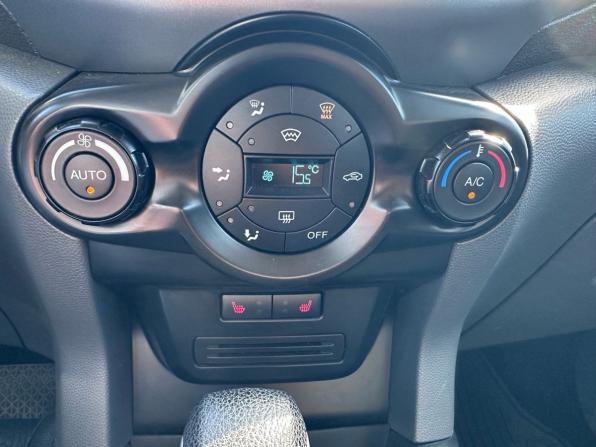 Ford EcoSport II с пробегом 2015 года, цена 959 000 рублей, 125495 км, внедорожник, Автокод Объявления