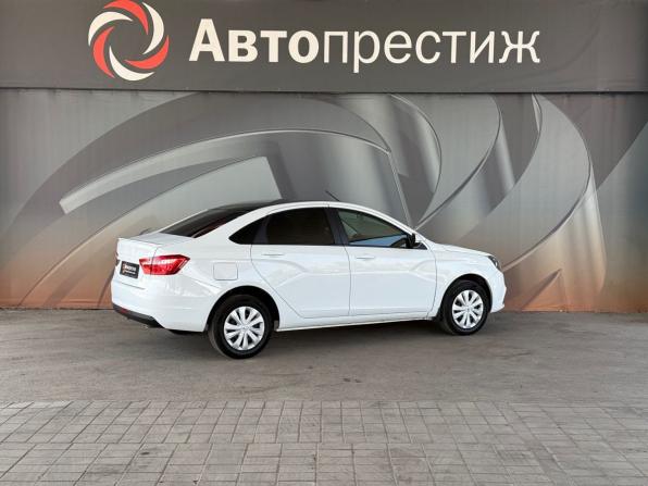 Lada (ВАЗ) Vesta I с пробегом 2019 года, цена 995 000 рублей, 64793 км, седан, Автокод Объявления