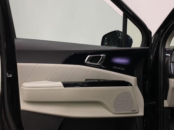 Kia Carnival IV с пробегом 2021 года, цена 4 999 000 рублей, 59041 км, минивэн, Автокод Объявления