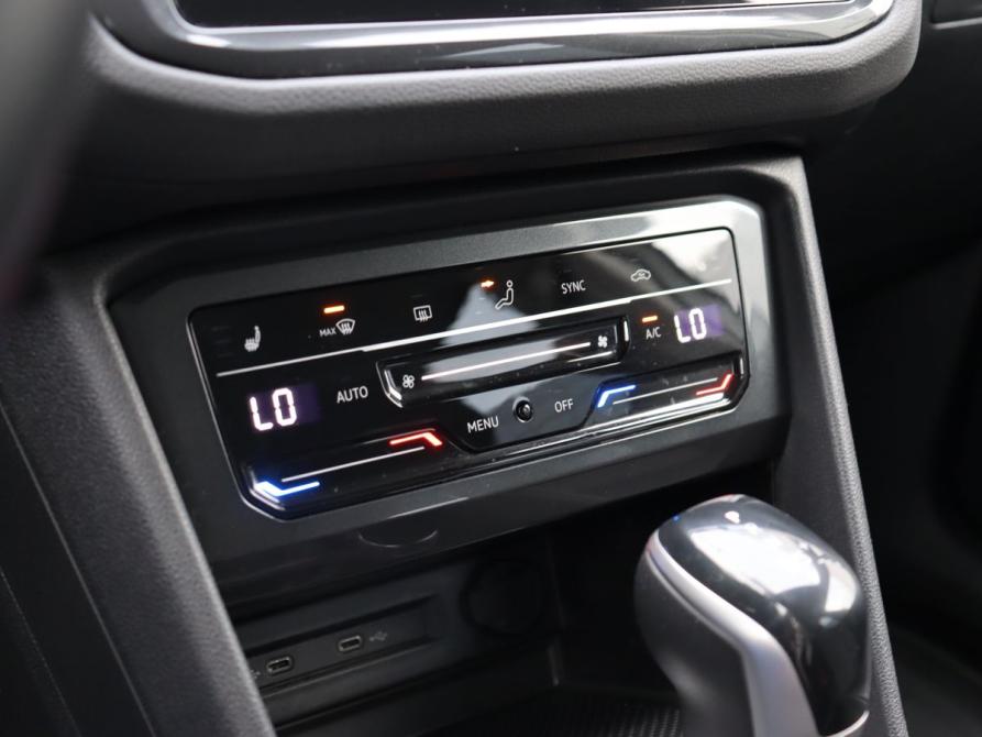 Volkswagen Tiguan II Рестайлинг Москва  - изображение 19
