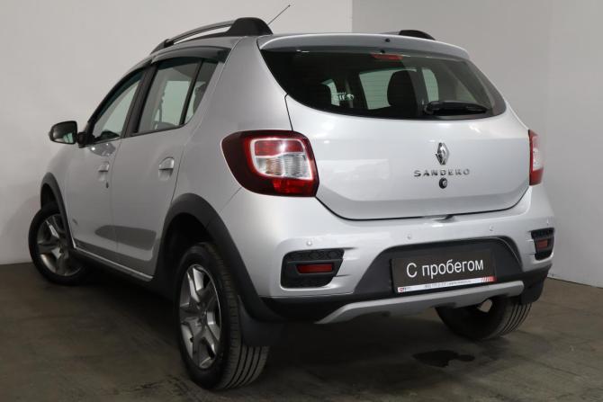 Renault Sandero II Рестайлинг с пробегом 2020 года, цена 1 259 000 рублей, 68000 км, хэтчбек, Автокод Объявления