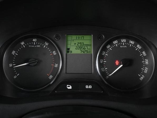 Skoda Fabia II Рестайлинг с пробегом 2012 года, цена 559 040 рублей, 228567 км, хэтчбек, Автокод Объявления