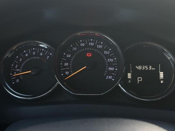 Renault Sandero II Рестайлинг с пробегом 2019 года, цена 1 465 000 рублей, 48352 км, хэтчбек, Автокод Объявления