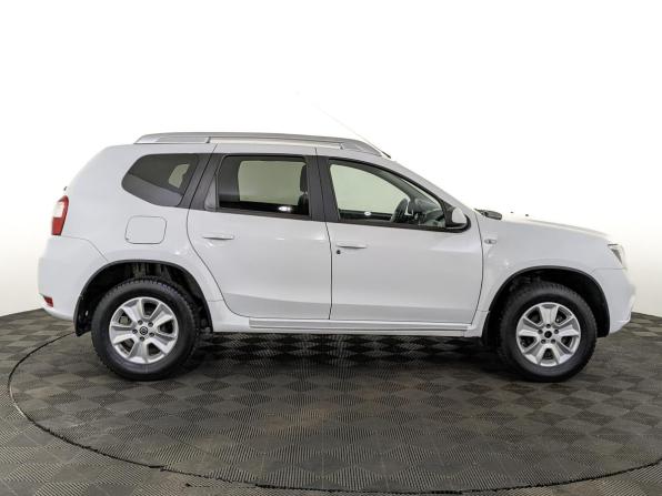 Nissan Terrano III (D10) с пробегом 2021 года, цена 1 300 000 рублей, 120823 км, внедорожник, Автокод Объявления