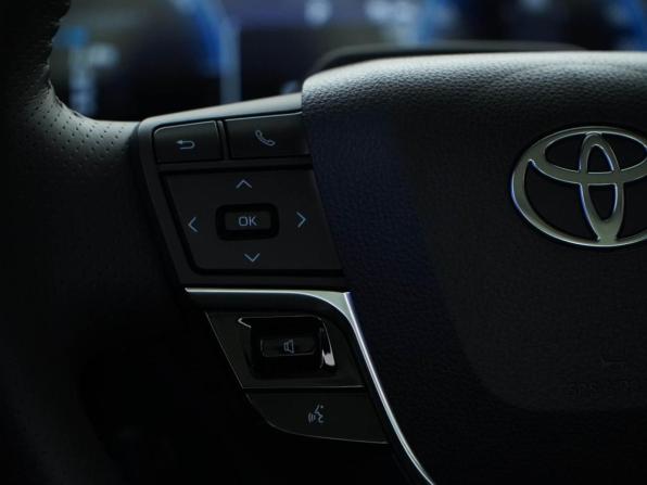 Toyota Camry IX (XV80) China Market с пробегом 2026 года, цена 4 290 888 рублей, 17 км, седан, Автокод Объявления