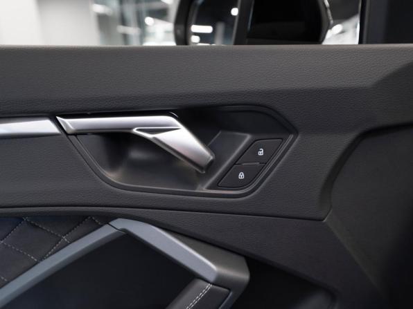 Audi Q3 II (F3) с пробегом 2026 года, цена 3 990 000 рублей, 50 км, внедорожник, Автокод Объявления