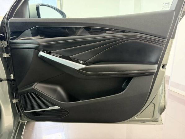 Geely Preface I с пробегом 2024 года, цена 2 590 000 рублей, 23280 км, седан, Автокод Объявления