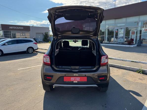 Renault Sandero II Рестайлинг с пробегом 2021 года, цена 1 285 000 рублей, 72000 км, хэтчбек, Автокод Объявления