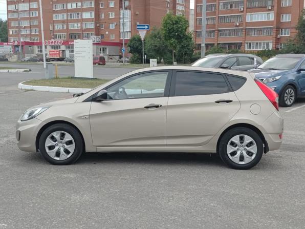 Hyundai Solaris I с пробегом 2014 года, цена 725 000 рублей, 153318 км, хэтчбек, Автокод Объявления