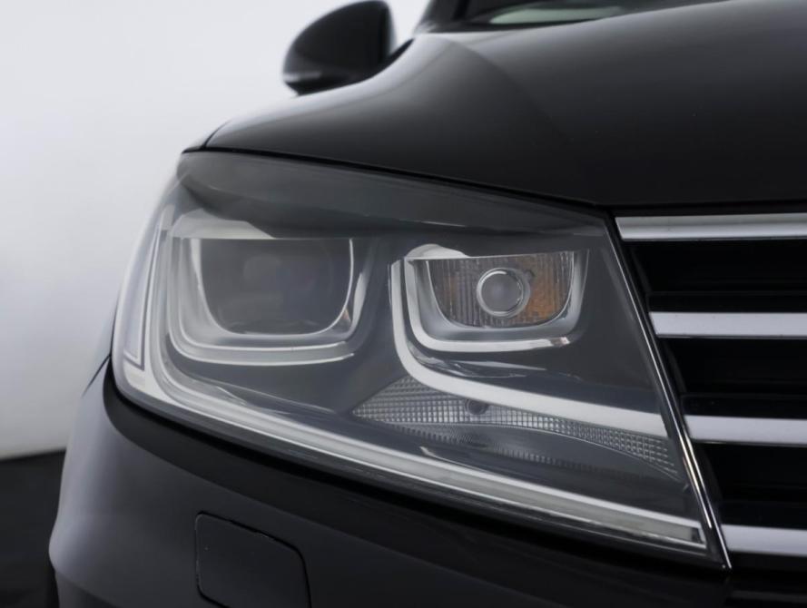 Volkswagen Touareg II Рестайлинг Москва  - изображение 22