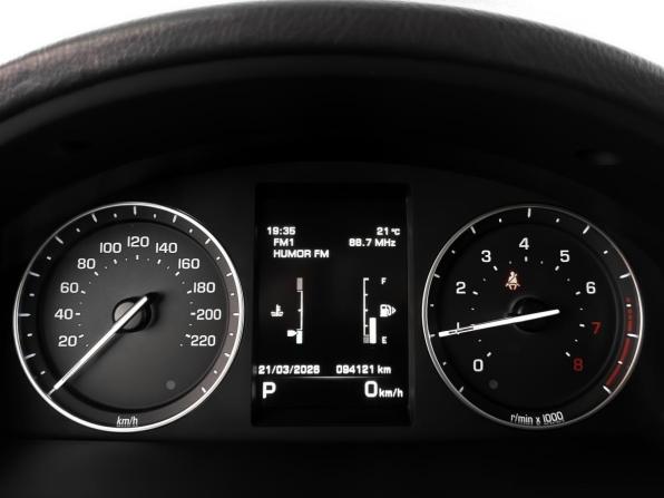 Land Rover Freelander II Рестайлинг 2 с пробегом 2013 года, цена 1 995 000 рублей, 94118 км, внедорожник, Автокод Объявления