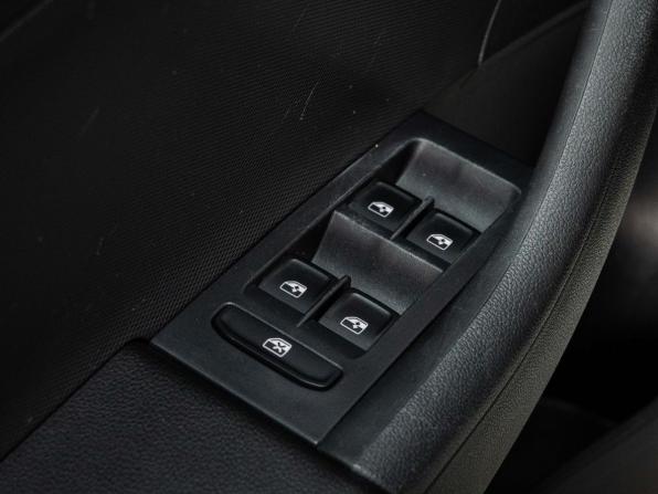 Volkswagen Polo VI с пробегом 2022 года, цена 1 628 000 рублей, 79906 км, лифтбек, Автокод Объявления