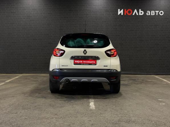 Renault Kaptur I с пробегом 2017 года, цена 1 555 000 рублей, 84179 км, внедорожник, Автокод Объявления