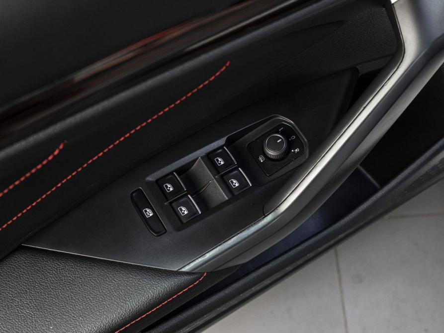 Volkswagen Jetta VII Рестайлинг Тюмень  - изображение 12