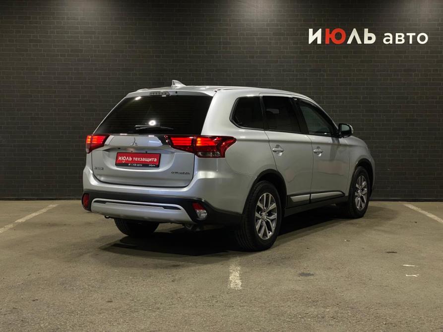Mitsubishi Outlander III Рестайлинг 3 Челябинск  - изображение 5