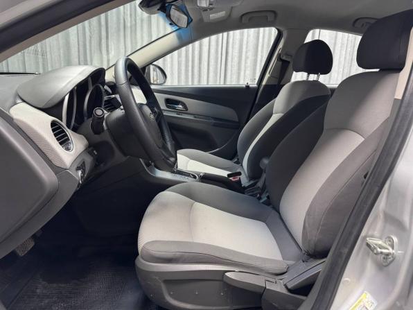 Chevrolet Cruze I с пробегом 2010 года, цена 600 000 рублей, 177434 км, седан, Автокод Объявления