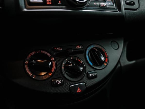 Nissan Note I Рестайлинг с пробегом 2009 года, цена 720 000 рублей, 179353 км, хэтчбек, Автокод Объявления
