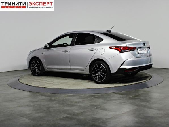 Hyundai Solaris II с пробегом 2020 года, цена 1 537 000 рублей, 122421 км, седан, Автокод Объявления