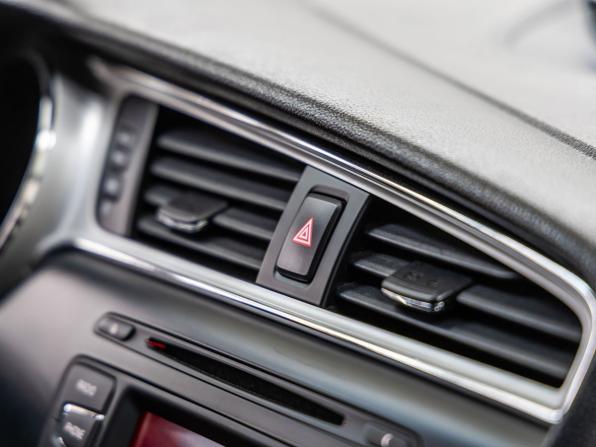 Kia Ceed II Рестайлинг с пробегом 2018 года, цена 1 298 000 рублей, 97697 км, универсал, Автокод Объявления