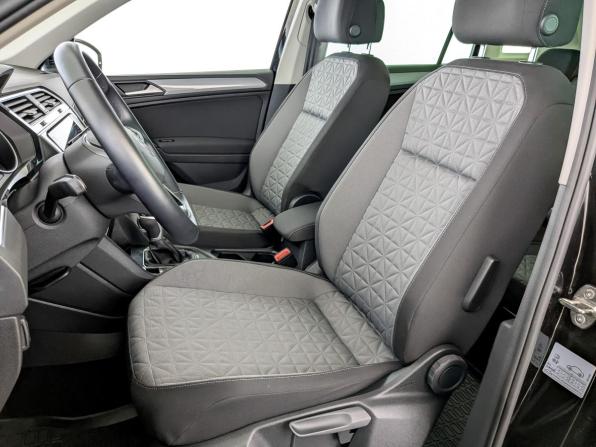 Volkswagen Tiguan II Рестайлинг с пробегом 2021 года, цена 3 750 000 рублей, 17314 км, внедорожник, Автокод Объявления