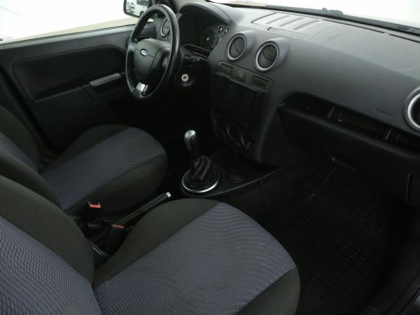 Ford Fusion I Рестайлинг с пробегом 2008 года, цена 363 000 рублей, 180000 км, хэтчбек, Автокод Объявления