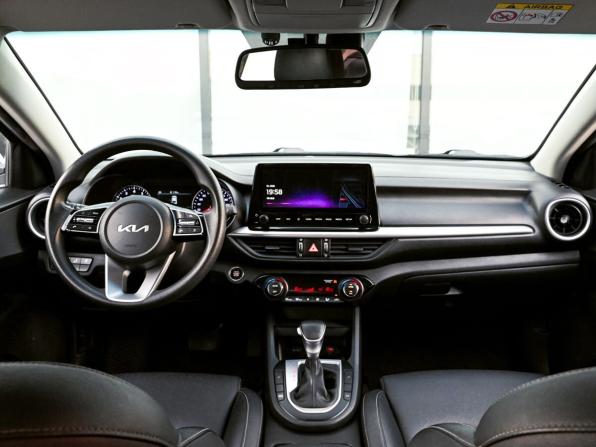 Kia K3 II Рестайлинг с пробегом 2021 года, цена 1 815 000 рублей, 159485 км, седан, Автокод Объявления