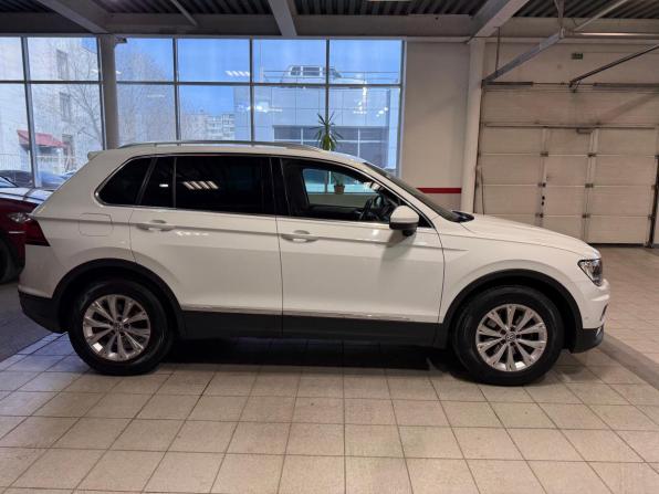 Volkswagen Tiguan II с пробегом 2017 года, цена 2 259 000 рублей, 141661 км, внедорожник, Автокод Объявления