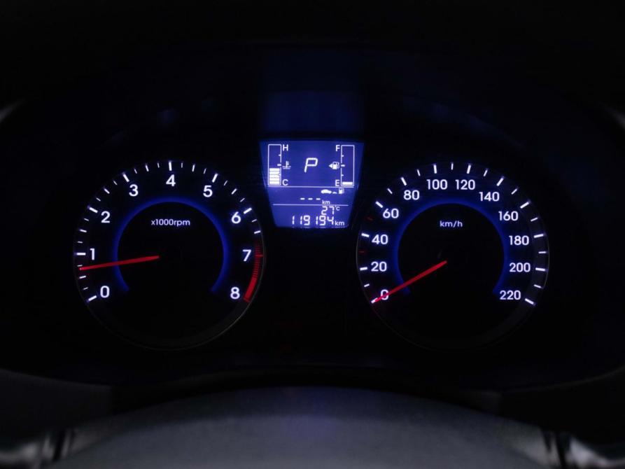 Hyundai Solaris I Рестайлинг Москва  - изображение 13