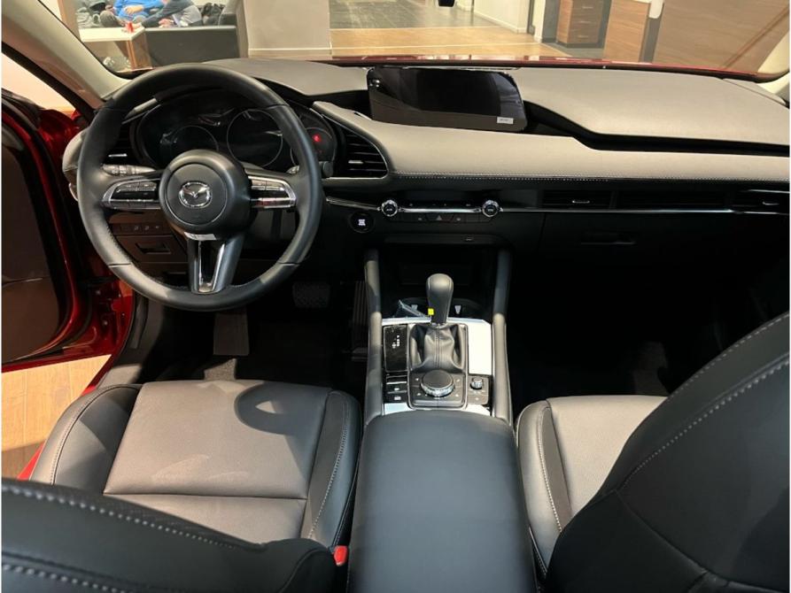 Mazda 3 IV (BP) Москва  - изображение 11