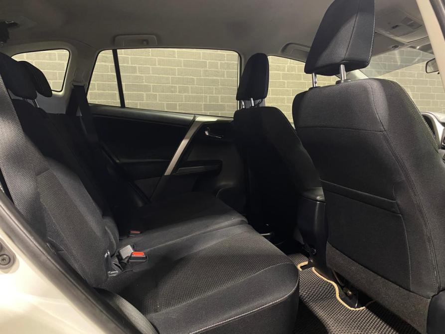 Toyota RAV4 IV (XA40) Рестайлинг Челябинск  - изображение 10