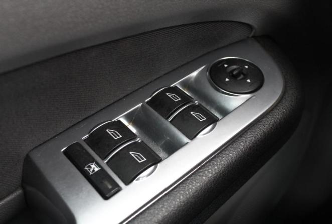 Ford Focus II Рестайлинг с пробегом 2010 года, цена 530 000 рублей, 195319 км, седан, Автокод Объявления