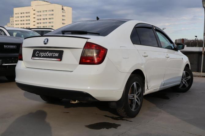 Skoda Rapid I с пробегом 2014 года, цена 439 000 рублей, 256000 км, лифтбек, Автокод Объявления