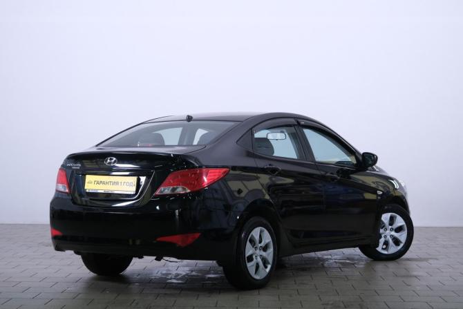 Hyundai Solaris I Рестайлинг с пробегом 2016 года, цена 999 000 рублей, 147444 км, седан, Автокод Объявления