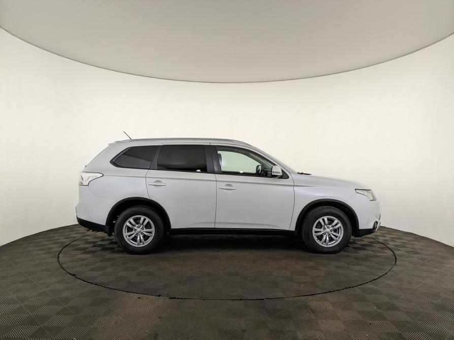 Mitsubishi Outlander III Рестайлинг Москва  - изображение 3
