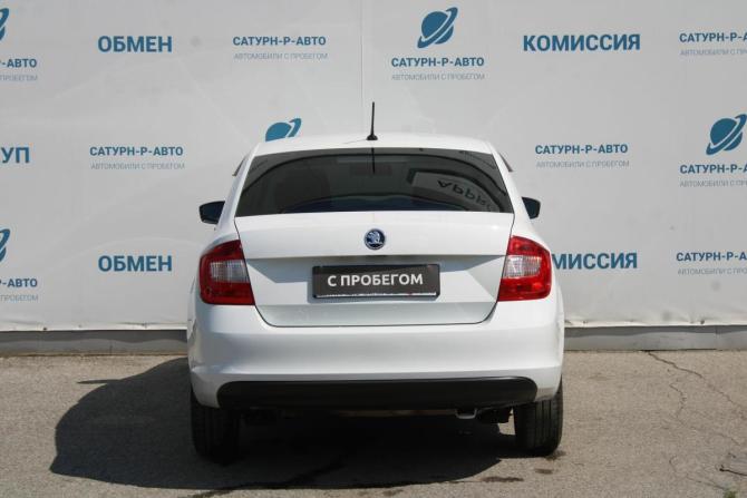 Skoda Rapid I с пробегом 2016 года, цена 1 095 000 рублей, 82000 км, лифтбек, Автокод Объявления