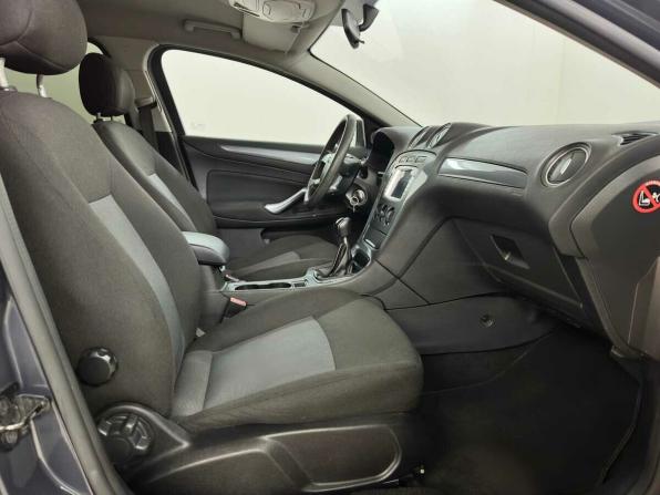 Ford Mondeo IV Рестайлинг с пробегом 2012 года, цена 495 000 рублей, 320002 км, седан, Автокод Объявления
