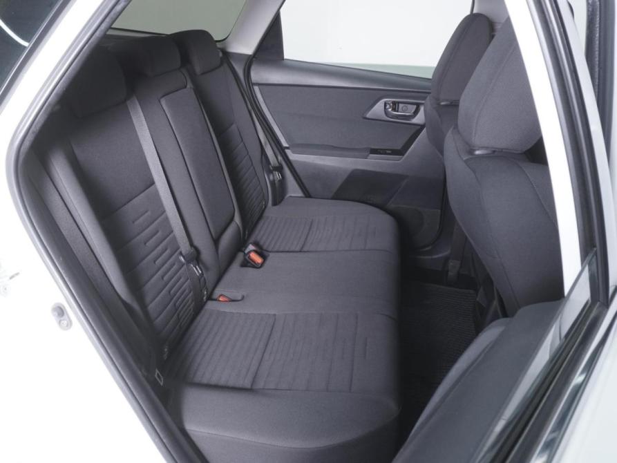 Toyota Auris II Рестайлинг Ростов-на-Дону  - изображение 7