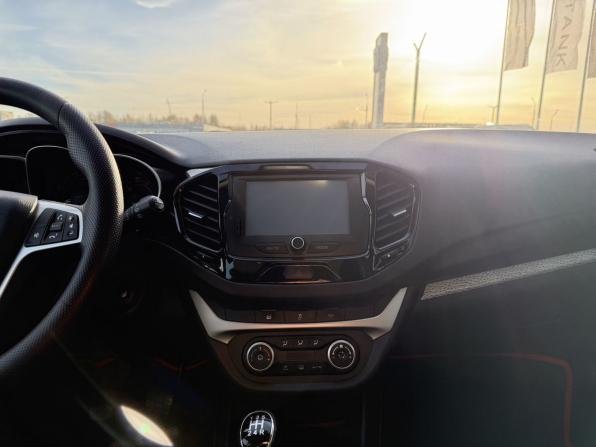 Lada (ВАЗ) Vesta I с пробегом 2018 года, цена 955 000 рублей, 144781 км, универсал, Автокод Объявления