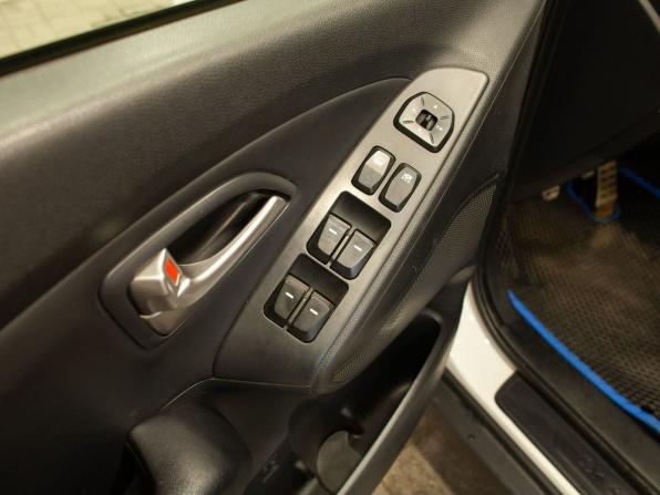 Hyundai ix35 I с пробегом 2012 года, цена 1 140 000 рублей, 209748 км, внедорожник, Автокод Объявления
