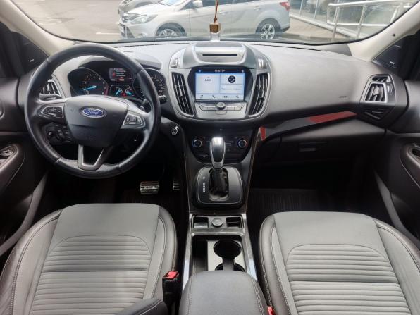 Ford Kuga II Рестайлинг с пробегом 2017 года, цена 1 700 000 рублей, 175399 км, внедорожник, Автокод Объявления