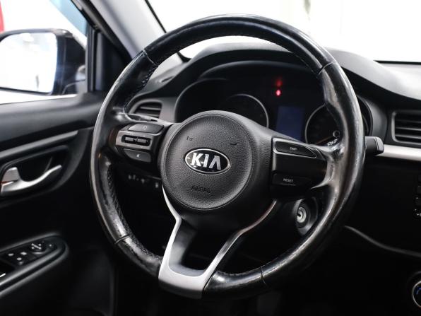 Kia Rio IV с пробегом 2019 года, цена 1 370 000 рублей, 65000 км, хэтчбек, Автокод Объявления