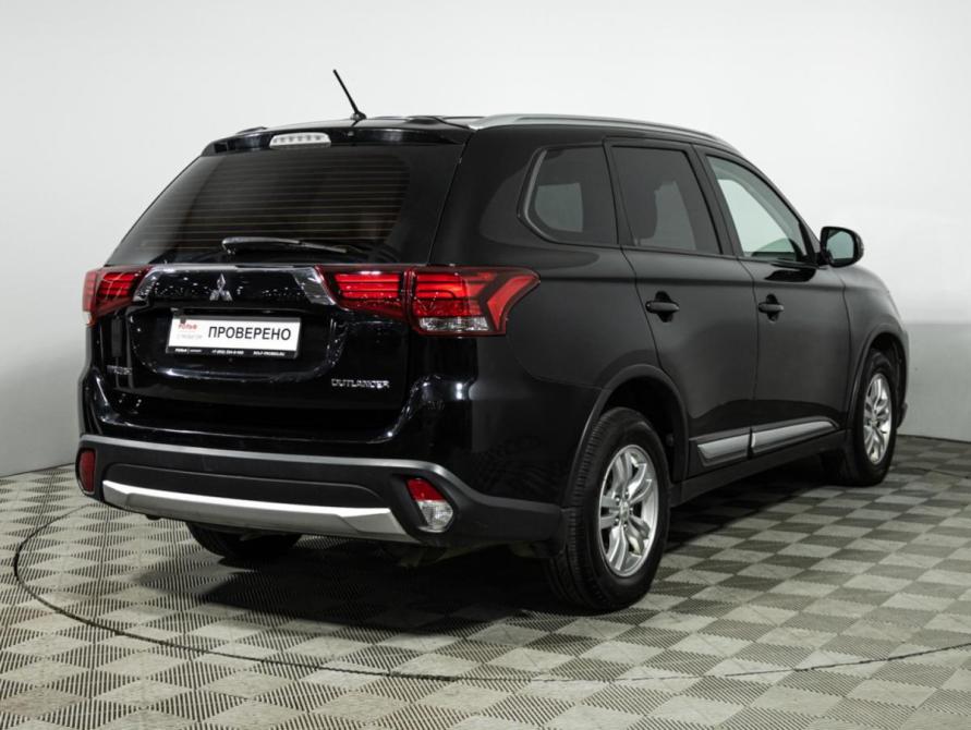 Mitsubishi Outlander III Рестайлинг 2 Санкт-Петербург  - изображение 5