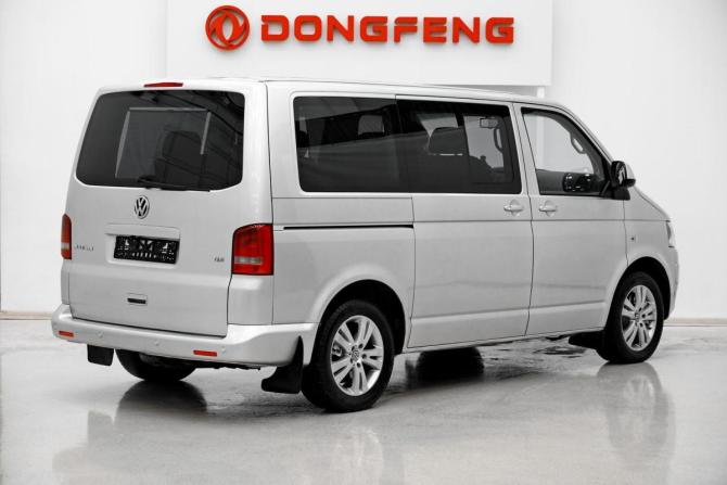Volkswagen Multivan T5 Рестайлинг с пробегом 2010 года, цена 1 289 000 рублей, 167000 км, минивэн, Автокод Объявления